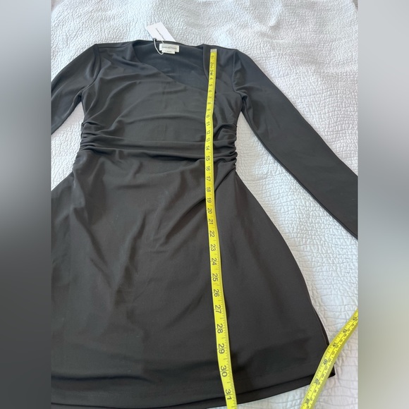 Lovers + friends Penelope black asymmetrical neck long sleeve dress NWT.  Small - Picture 10 of 14